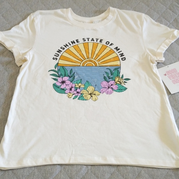 Vibe N' "Sunshine☀️ State🇺🇸 of Mind🙇" Tee - Picture 10 of 12